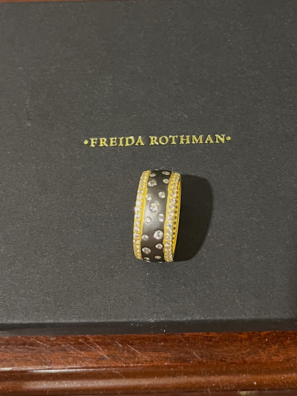 Freida Rothman size 6 Black/Gold Pavé Band Ring***missing one stone on border - Picture 5 of 9